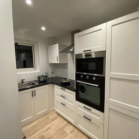 Chez Fitia T2 A Centre