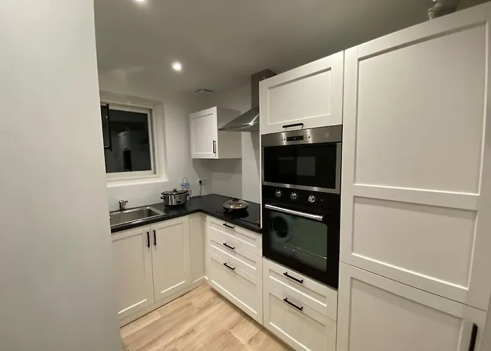 Chez Fitia T2 A Centre